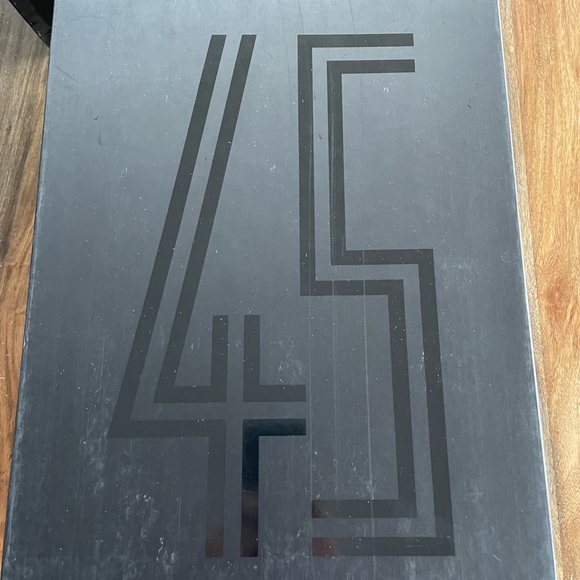 BNIB Authentic Jordan 11 Space Jam size 13 (2016) - Picture 10 of 11